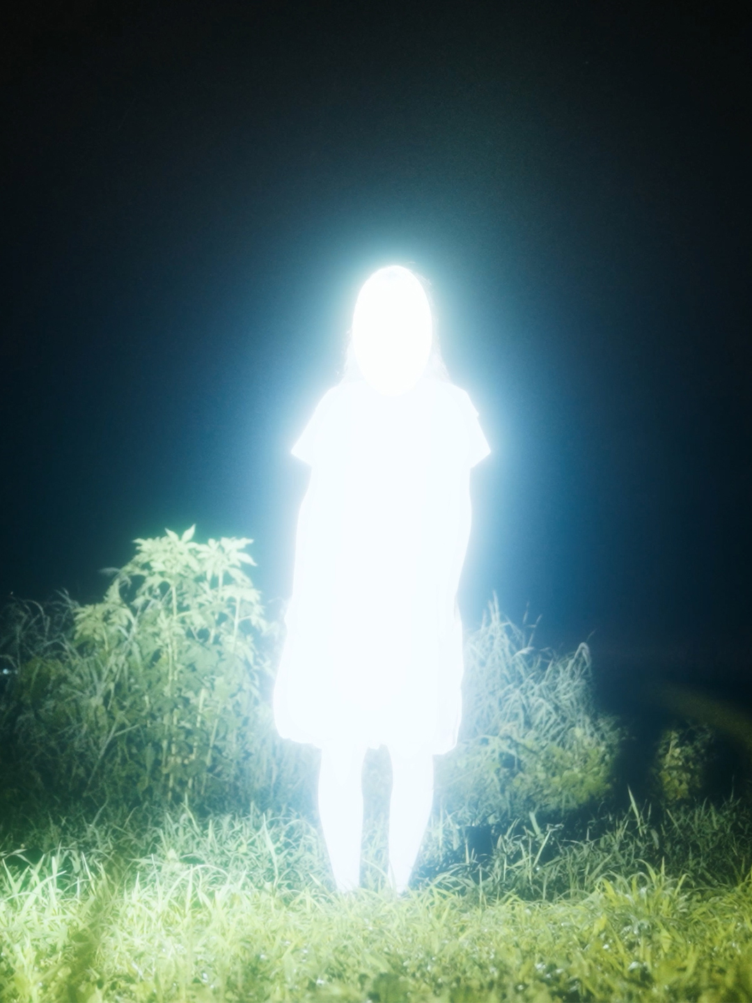 BUTTERFLIES AT A CREEK EAU DE PARFUM 30ML image number 2